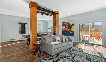 17 Highwoods Dr 16 and 17, Bartlett, NH 03812