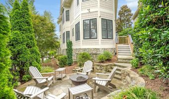 2807 1ST Rd N, Arlington, VA 22201