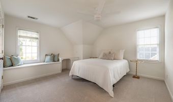 10650 Centennial Dr, Alpharetta, GA 30022