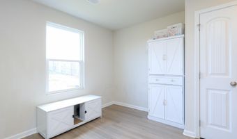 102 Coleshill Rd, Angier, NC 27501