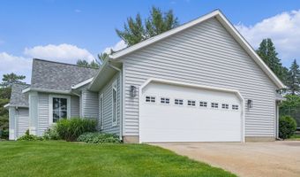 7922 Pine Edge Ct SE, Alto, MI 49302