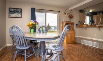 1004 Sheep Herder Ln, Big Timber, MT 59011