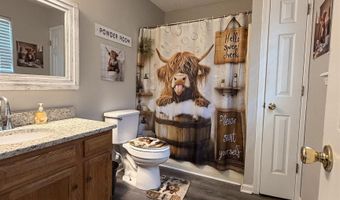 238 S Edmondson St, Albertville, AL 35950