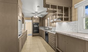 407 North Dr, Abernathy, TX 79311