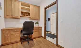 1036 E Talbot St, Arlington Heights, IL 60004