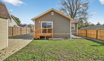 42362 N Poplar St, Antioch, IL 60002