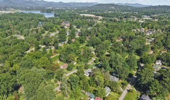 68 Mulberry Ct, Arden, NC 28704