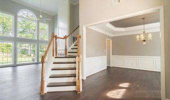 6850 Weatherstone Way, Alpharetta, GA 30009