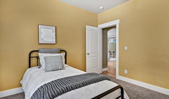 4722 N Hacienda Ave, Boise, ID 83703