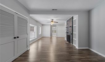 1821 Myersville Rd, Akron, OH 44312