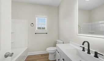 2302 Montana Dr, Albany, GA 31707
