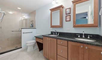 1132 S Fernandez Ave, Arlington Heights, IL 60005