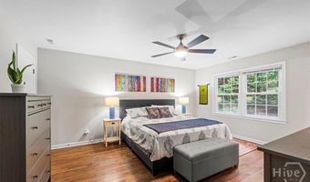 200 Clifton Dr, Athens, GA 30606
