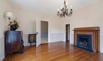 108 King St, Adairsville, GA 30103