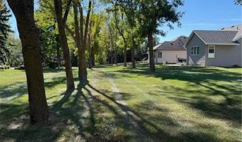 260 Voyager Dr, Alexandria, MN 56308