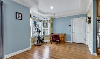 95 Crickett Cir, East Greenwich, RI 02818