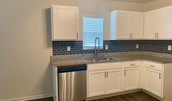 155 Kinsale Dr, Macon, GA 31216