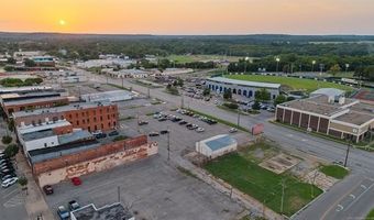 100 SE Dewey Ave, Bartlesville, OK 74003