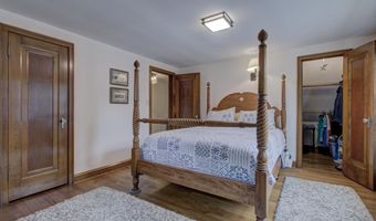 314 E RANDALL St, Appleton, WI 54911