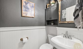 2620 Highwood Dr, Billings, MT 59102