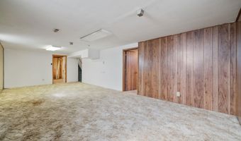 810 CAHILL Dr, Cheyenne, WY 82001