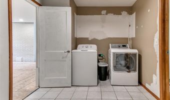 7610 NW 36th St, Bethany, OK 73008