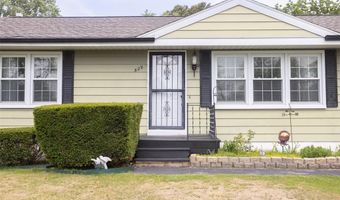 529 Maple Meadows Dr, Arnold, MO 63010