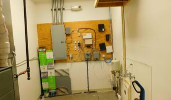 4016 LARAMIE St, Cheyenne, WY 82009