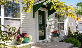 834 W GRANT St, Appleton, WI 54914