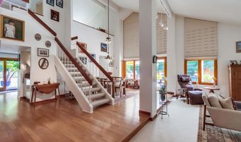 1015 Via Mil Cumbres, Solana Beach, CA 92075