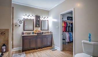 123- A File Rd, Batesville, MS 38606