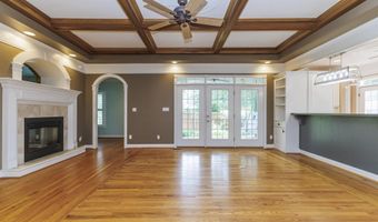 2110 Dena Dr, Anderson, IN 46017