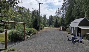 19118 St Joe River Rd, Calder, ID 83808