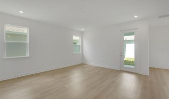 5229 WAYPOINTE Blvd, Apopka, FL 32712