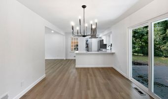 2685 Rainbow Rdg, Decatur, GA 30034
