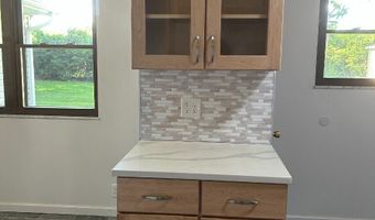 122 Norris Dr, Anderson, IN 46013