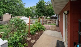 121 S 5th Ave, Brandon, SD 57005