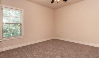 1103 SE Phoenix St, Bentonville, AR 72712