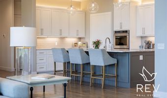 44 Sugar Bars Dr, Cody, WY 82414