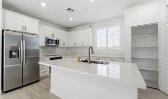 10843 Pala Bells St, Loma Linda, CA 92354