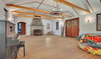 152 Cheney Ln, Coventry, CT 06238