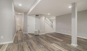 5974 Versailles Ave E, Ann Arbor, MI 48103