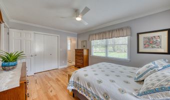 11 Hally Ln, Colchester, CT 06415