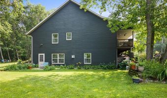 615 Woodsmen Dr NE, Alexandria, MN 56308