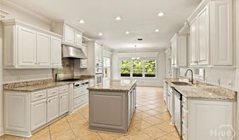 65 Woodchuck Hill Rd, Savannah, GA 31405