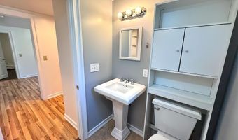 305 Grove St, Bennington, VT 05201
