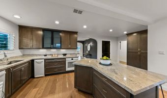 1525 Willow St, San Diego, CA 92106