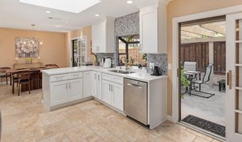 1322 Loma De Paz, Escondido, CA 92027