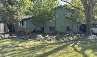806 Valley Dr, Amherst, OH 44001