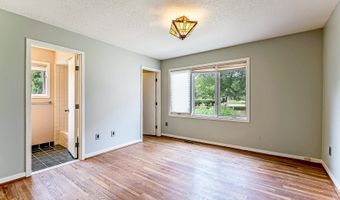 2713 Aspen Rd, Ann Arbor, MI 48108